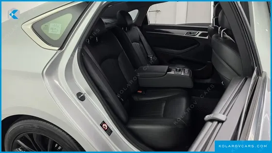 HYUNDAI GENESIS G330 PREMIUM AWD