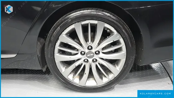 HYUNDAI GENESIS G330 PREMIUM AWD
