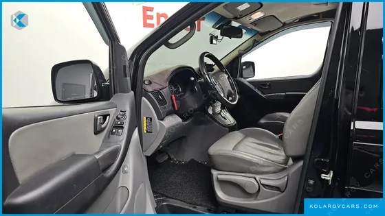 HYUNDAI STAREX CAMPING CAR