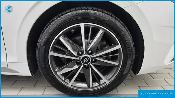 HYUNDAI GRANDEUR 2.5