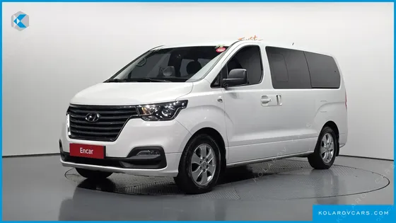 HYUNDAI STAREX WAGON 12-SEATER