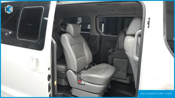 HYUNDAI STAREX WAGON 12-SEATER