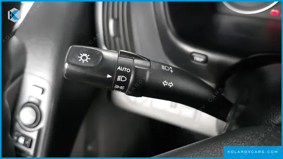 HYUNDAI STAREX WAGON 12-SEATER