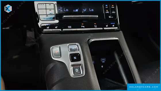 HYUNDAI GRANDEUR 3.3