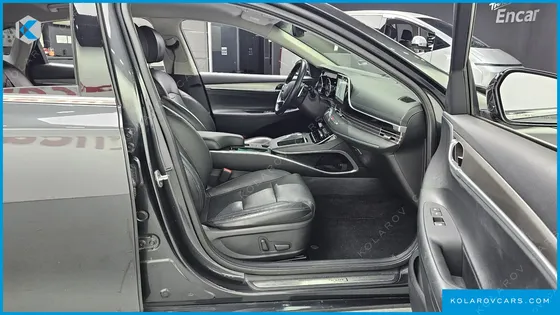HYUNDAI GRANDEUR 3.3