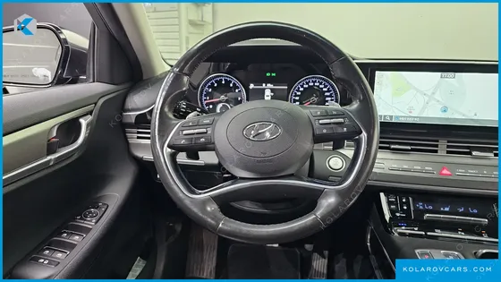 HYUNDAI GRANDEUR 3.3