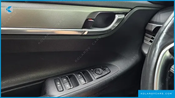 HYUNDAI GRANDEUR 3.3