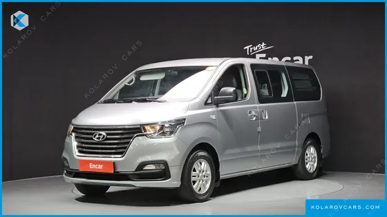 HYUNDAI STAREX VAN 5-SEATER
