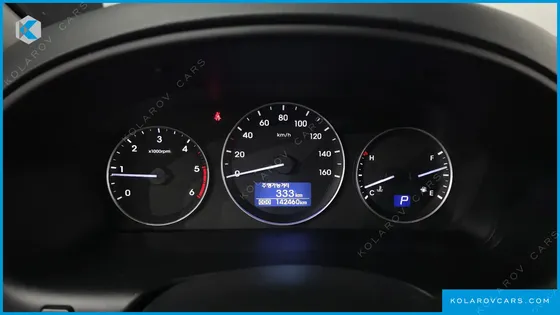 HYUNDAI STAREX WAGON 11-SEATER