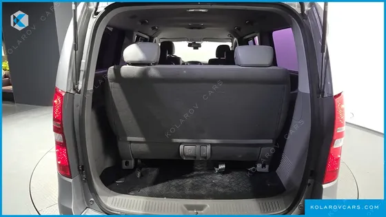 HYUNDAI STAREX WAGON 11-SEATER