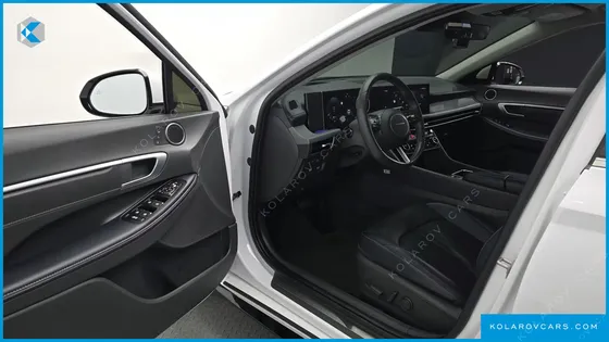 HYUNDAI SONATA 1.6 TURBO