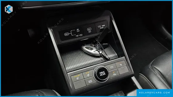 HYUNDAI KONA GASOLINE 1.6 TURBO 2WD