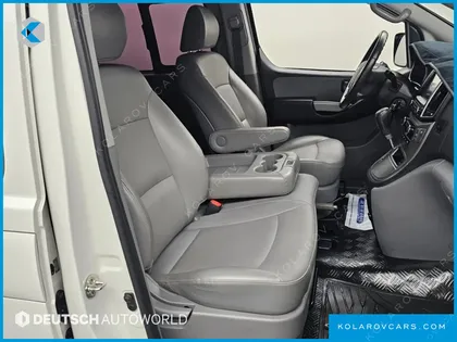 HYUNDAI STAREX WAGON 12-SEATER