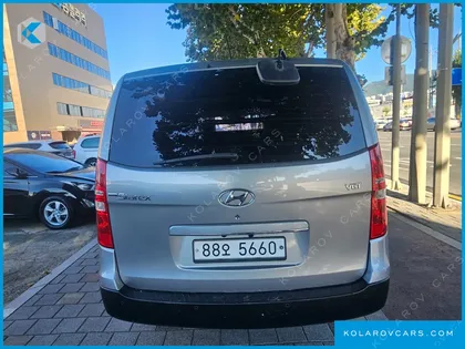 HYUNDAI STAREX VAN 3-SEATER