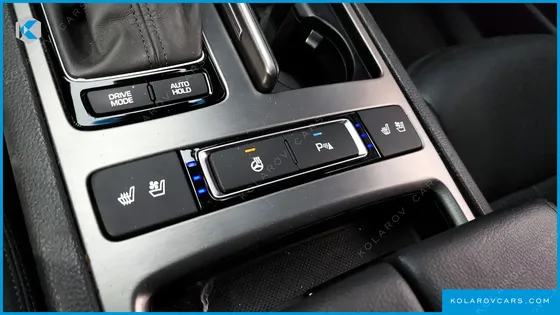 HYUNDAI GENESIS G330 MODERN AWD