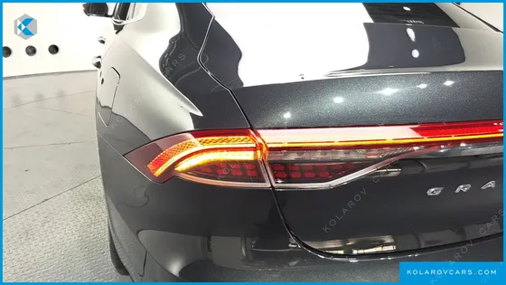 HYUNDAI GRANDEUR 3.3