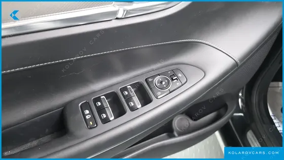 HYUNDAI GRANDEUR 3.3