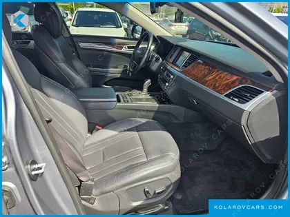 HYUNDAI GENESIS G330 MODERN