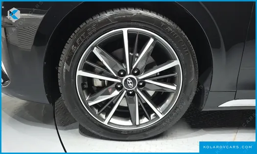 HYUNDAI GRANDEUR 3.0 LPI RENT CAR