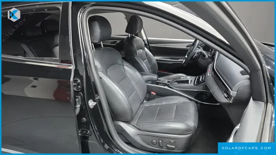 HYUNDAI GRANDEUR 3.0 LPI RENT CAR