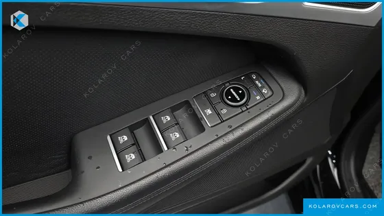 HYUNDAI GENESIS G330 MODERN AWD