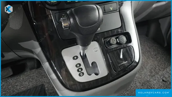 KIA CARNIVAL NEW CARNIVAL LIMOUSINE GLX