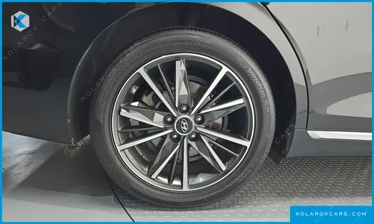 HYUNDAI GRANDEUR 3.3
