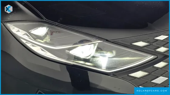 HYUNDAI GRANDEUR 3.3