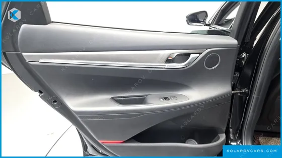 HYUNDAI GRANDEUR 3.3