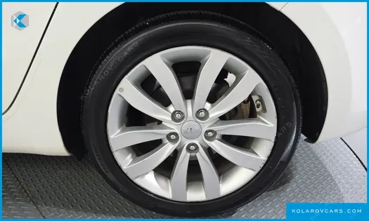 KIA CARENS 2.0 LPI LUXURY