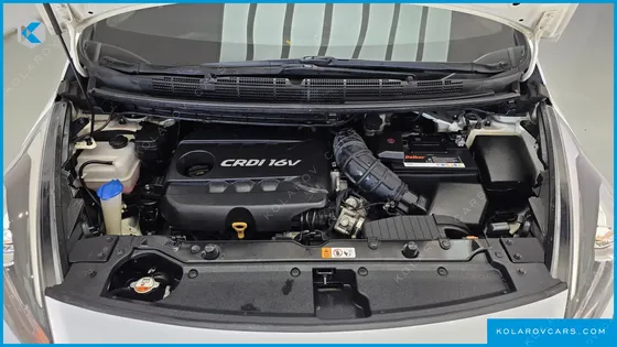 KIA CARENS 1.7 VGT PRESTIGE