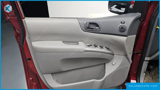 KIA CARNIVAL GRAND CARNIVAL GLX