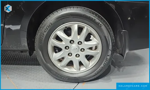 KIA CARNIVAL GRAND CARNIVAL GLX