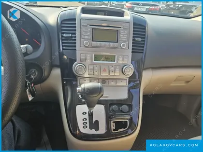 KIA CARNIVAL NEW CARNIVAL GLX