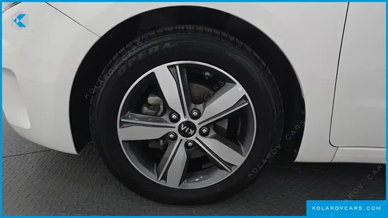 KIA K3 TRENDY