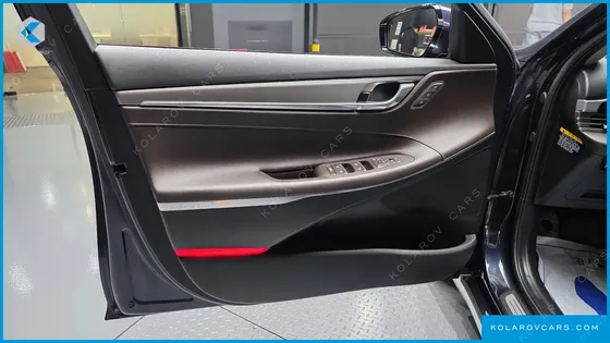 HYUNDAI GRANDEUR 3.0 LPI RENT CAR