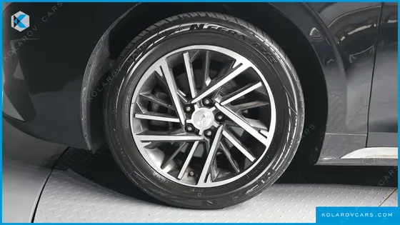 HYUNDAI GRANDEUR 3.0 LPI RENT CAR
