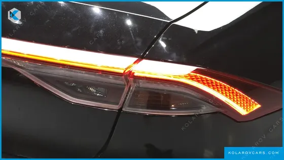 HYUNDAI GRANDEUR 3.0 LPI RENT CAR