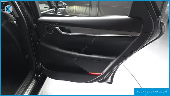 HYUNDAI GRANDEUR 3.0 LPI RENT CAR