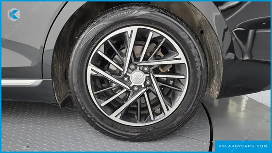 HYUNDAI GRANDEUR 2.5