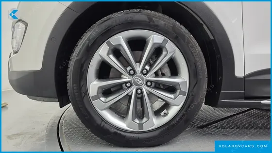 HYUNDAI MAXCRUISE DIESEL(E-VGT) 2.2 2WD EXCLUSIVE
