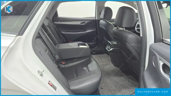 HYUNDAI GRANDEUR 3.0 LPI RENT CAR
