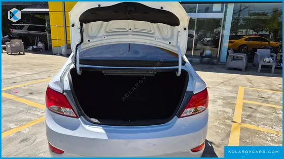 HYUNDAI ACCENT 1.4 VVT MODERN