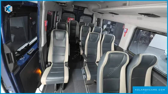 HYUNDAI SOLATI 15-SEATER