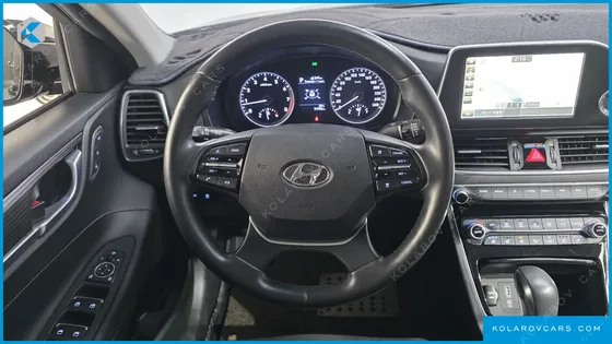 HYUNDAI GRANDEUR 2.4 PREMIUM
