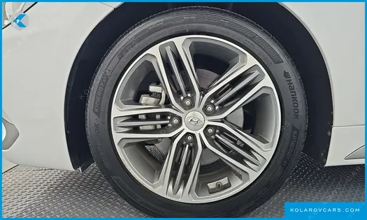 HYUNDAI GRANDEUR 3.0 LPI MODERN (RENTAL CAR)