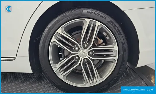 HYUNDAI GRANDEUR 3.0 LPI MODERN (RENTAL CAR)