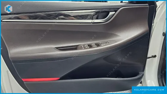 HYUNDAI GRANDEUR 3.0 LPI MODERN (RENTAL CAR)