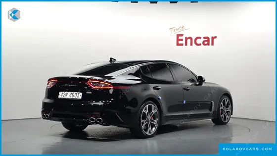 KIA STINGER 3.3 TURBO AWD