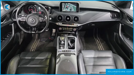 KIA STINGER 3.3 TURBO AWD